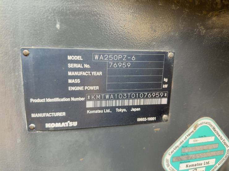 2013-komatsu-wa250pz-6-image-29