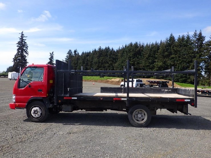 2007-isuzu-nqr-image-8