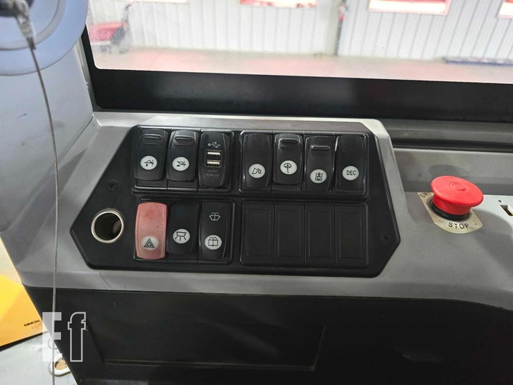 2020-xcmg-xc949-image-21