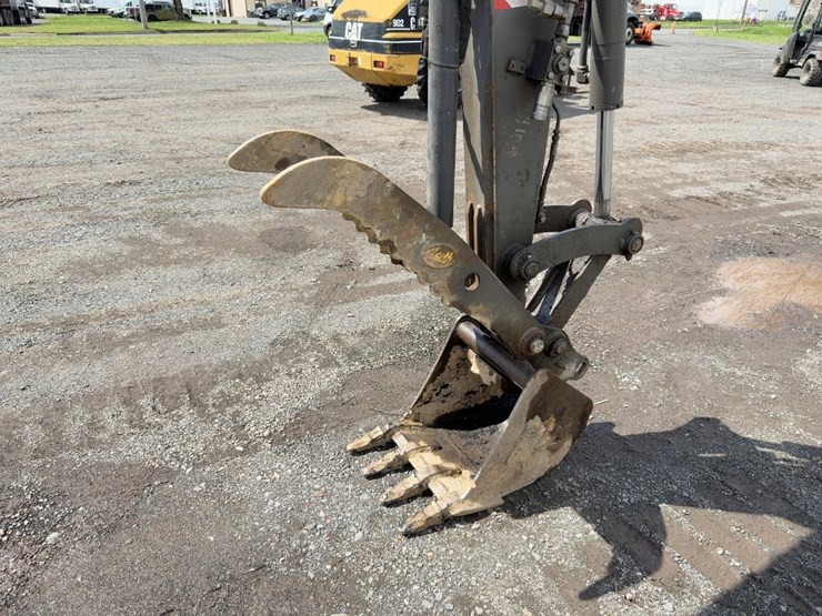 2008-volvo-ec55b-image-9