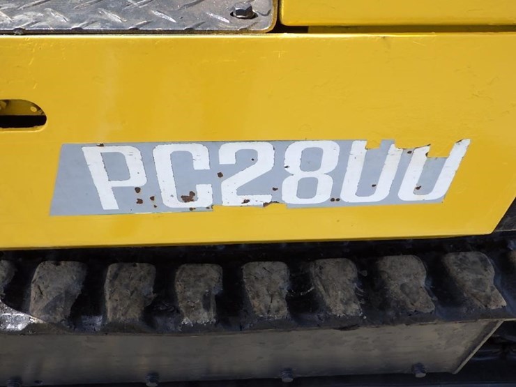 komatsu-pc28uu-image-36