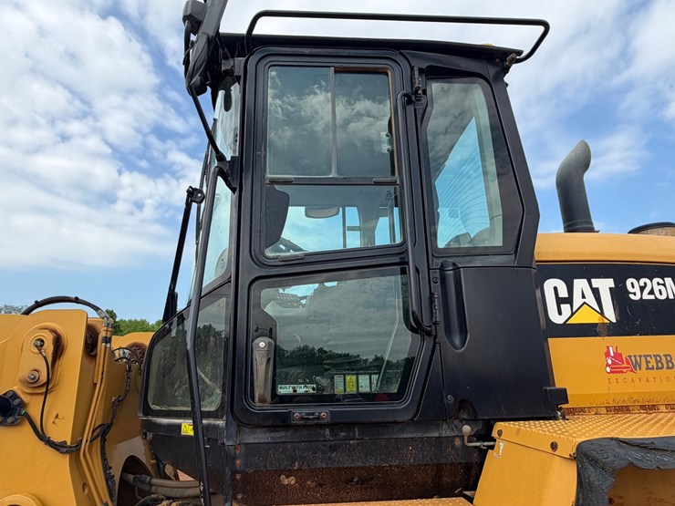 2016-caterpillar-926m-image-6