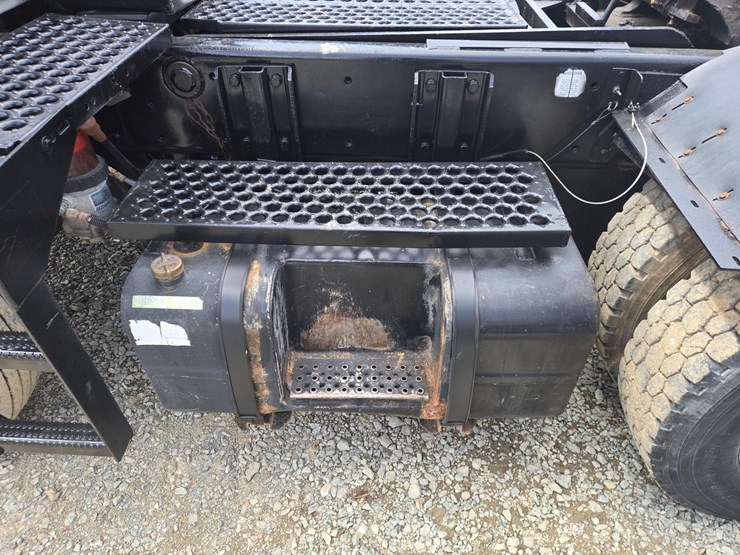 caterpillar-3116-image-29