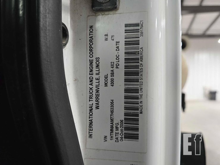 2007-international-durastar-4300-image-35