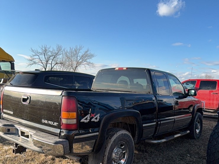 2001-chevrolet-2500-image-31