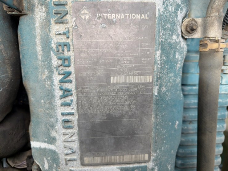 2007-international-durastar-4400-image-9