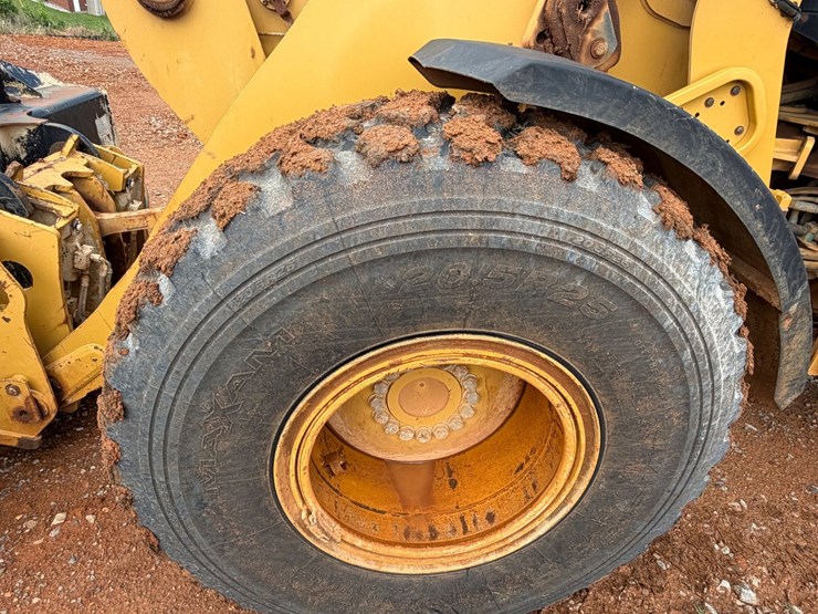 2016-caterpillar-926m-image-4