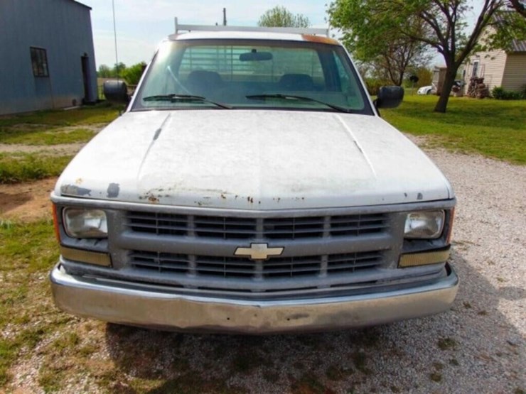 chevrolet-2500-image-2