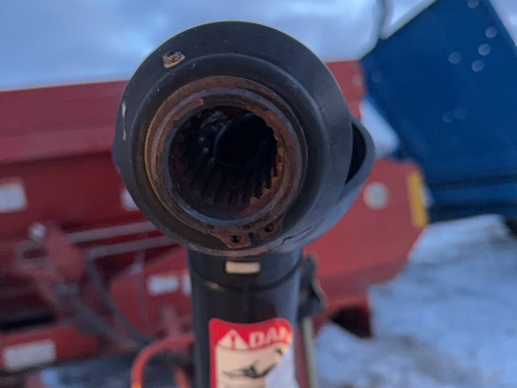 new-holland-195-image-64