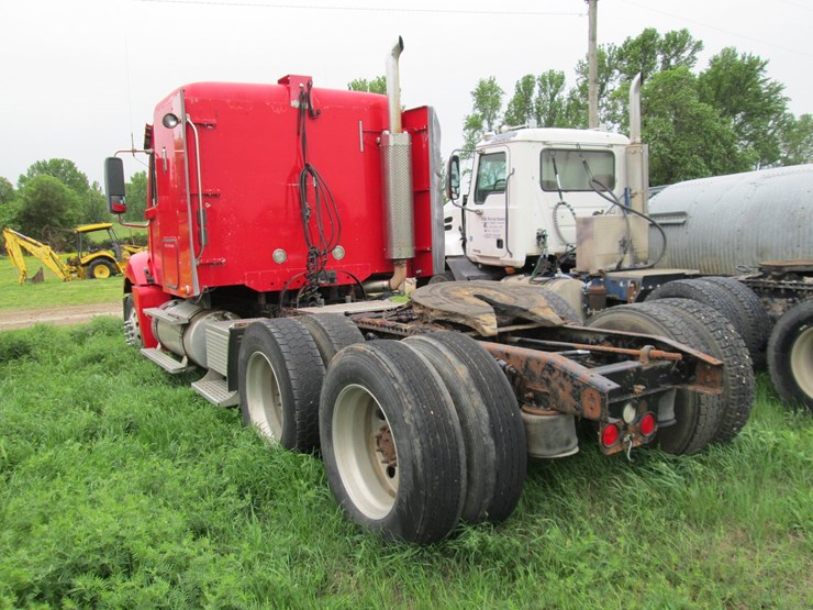 #46169-•-2007-freightliner-columbia-t/a-sleeper-truck-tractor-1fuja6cy07lx38975-image-4