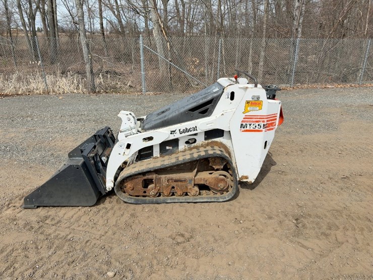 2013-bobcat-mt55-image-2