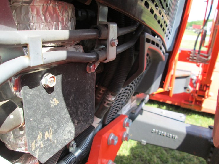 2022-kubota-m6s-111-image-19