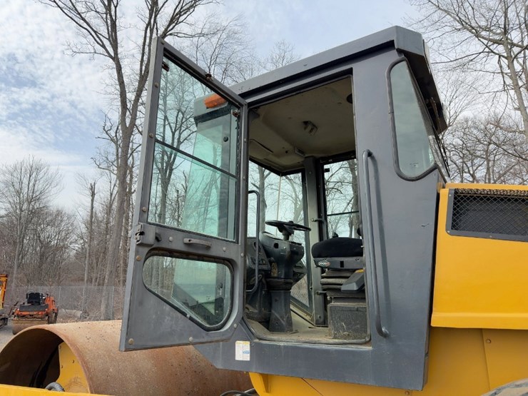 2012-liugong-612h-image-15