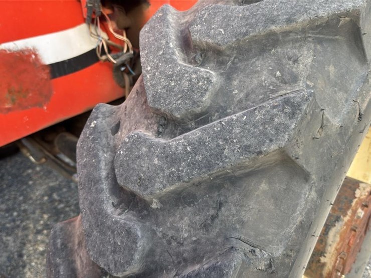 sky-trak-8042-image-36