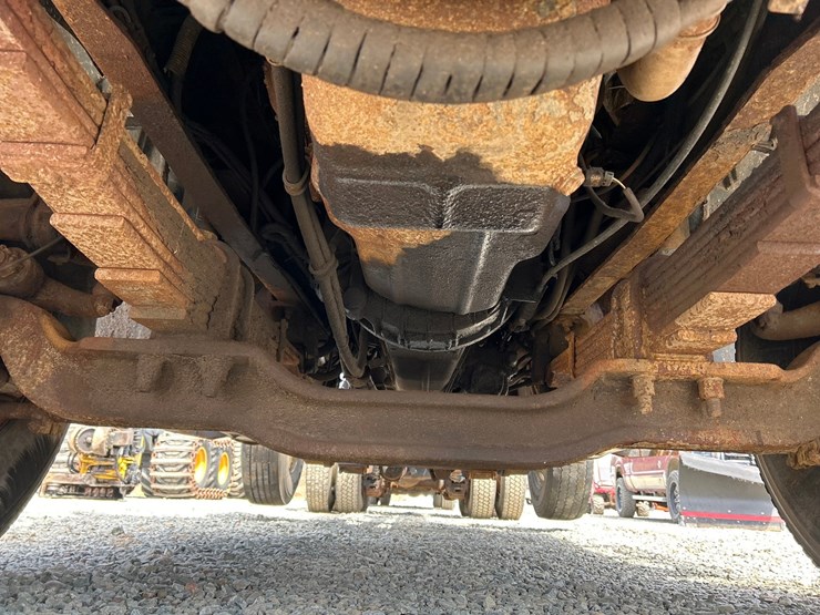 1999-mack-cl713-image-92