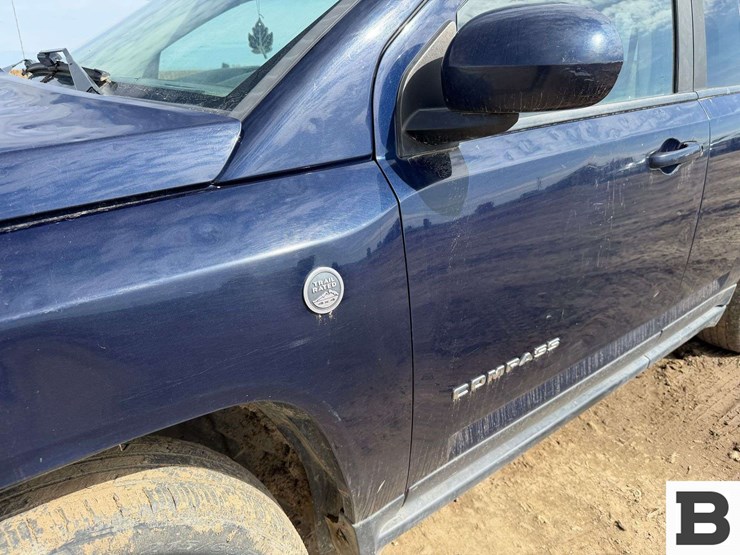 2014-jeep-compass-image-12