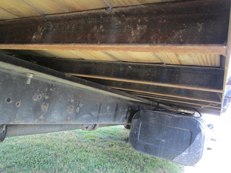 #46152-•-2005-chevrolet-s/a-single-cab-flatbed-truck-1gdg5c1e75f902740-image-12