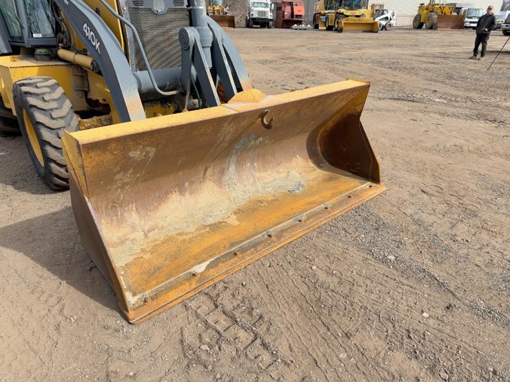 2012-deere-410k-image-8