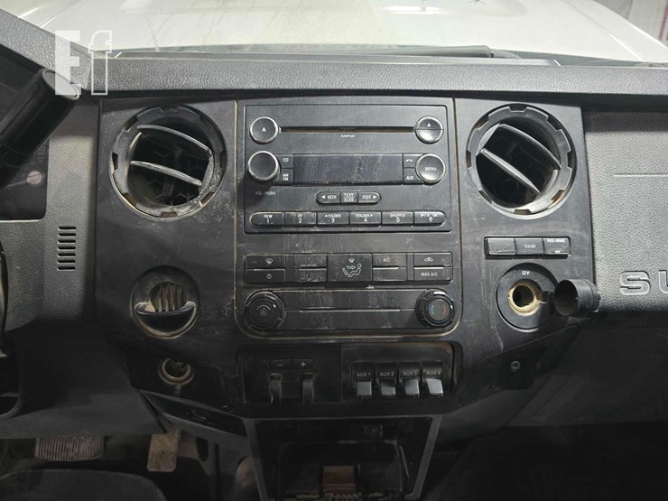 2012-ford-f450-image-14