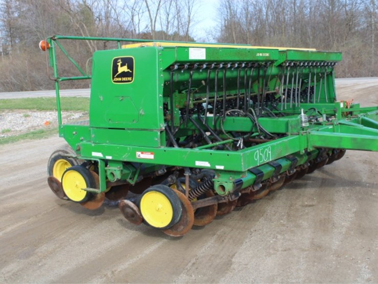 john-deere-750-image-7