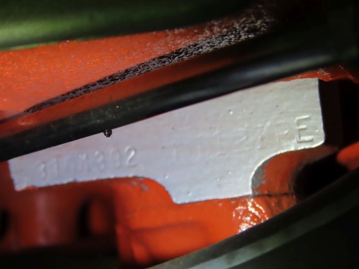 1963-chevrolet-corvette-stingray-split-window-coupe-image-21