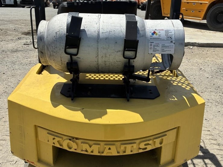 komatsu-fg25-8-image-12