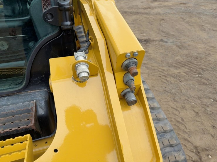 2016-caterpillar-279d-image-10