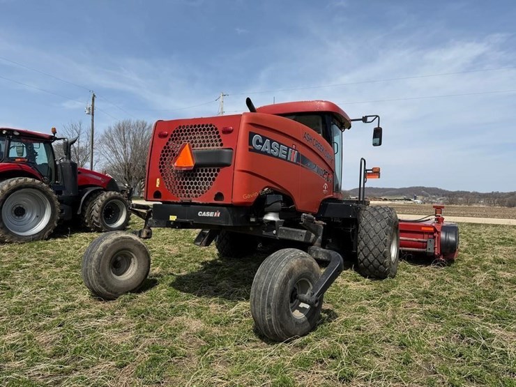2015-case-ih-wd2504-image-10
