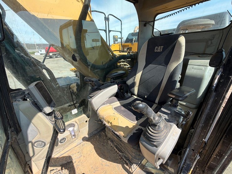 caterpillar-336el-image-29