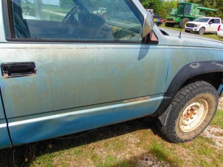 1989-chevrolet-2500-image-4