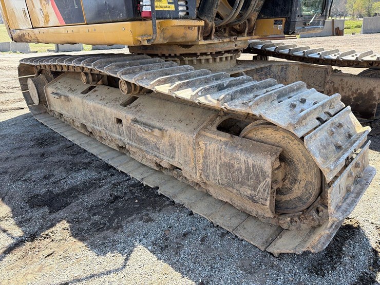 caterpillar-336el-image-12