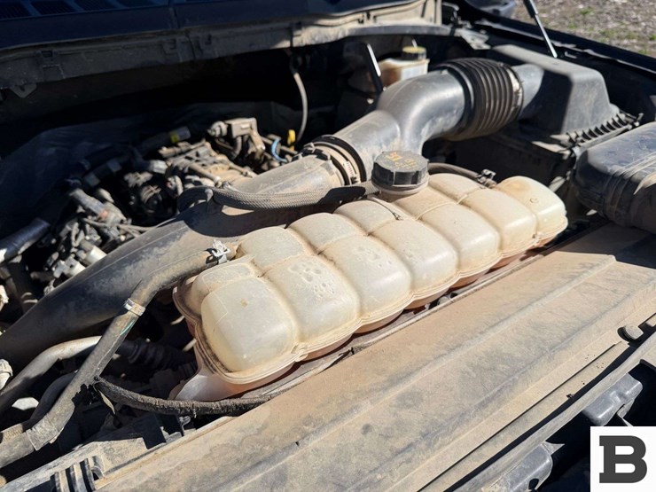 2021-ford-f150-image-34