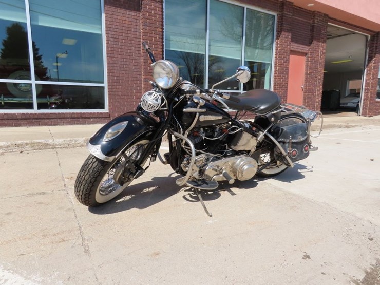 1948-harley-davidson-motorcycle-image-29