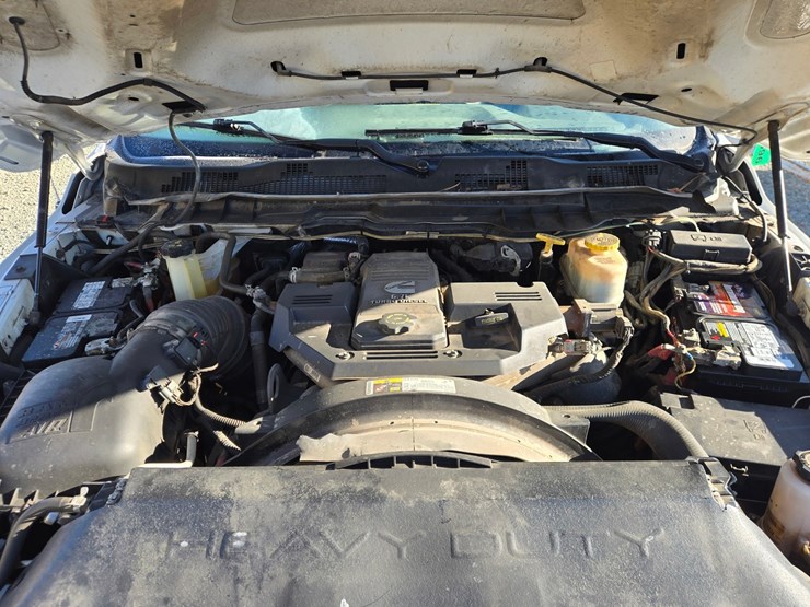 2017-massey-ferguson-8-image-39