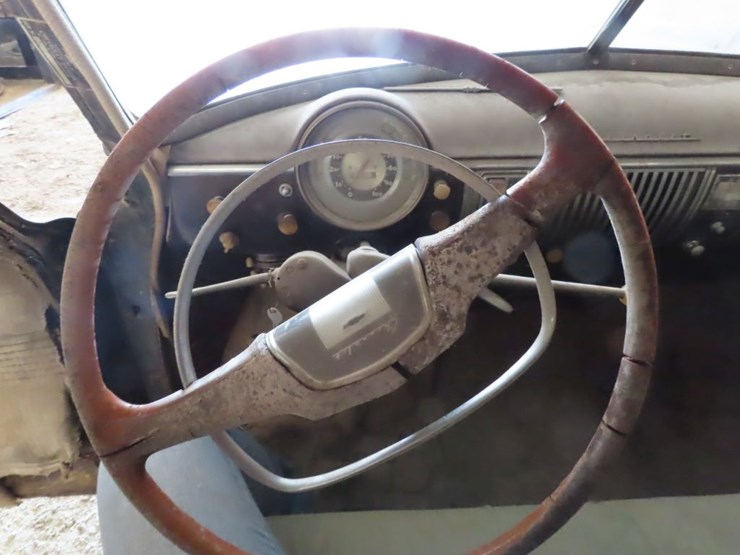 1949-chevrolet-4dr-sedan-image-8