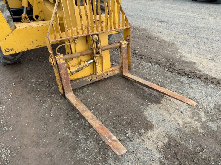 1996-caterpillar-th83-image-8