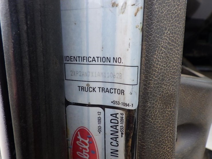 2010-peterbilt-337-image-54