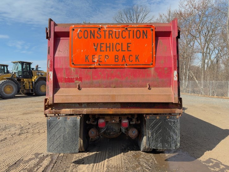 2008-sterling-lt9500-image-4