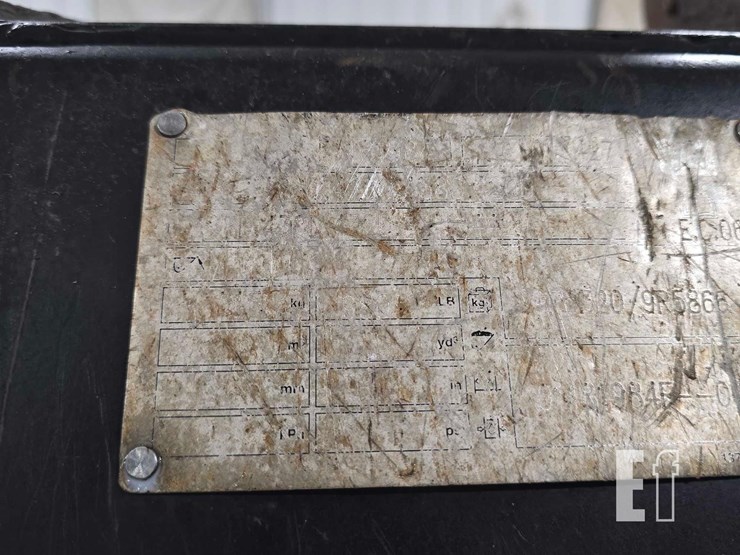 2003-caterpillar-420d-it-image-13