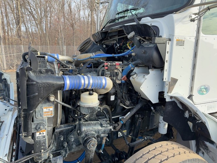 2017-kenworth-t270-image-8