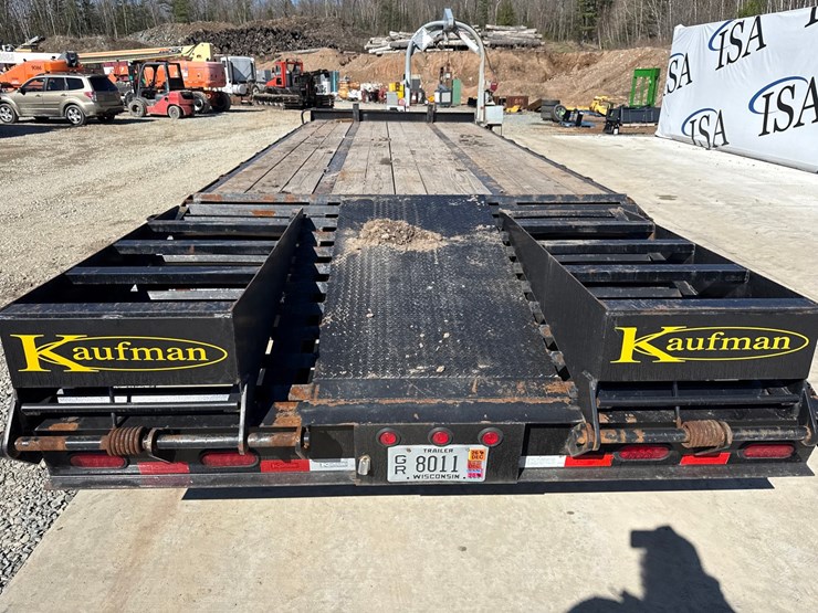 2018-massey-ferguson-8-image-16