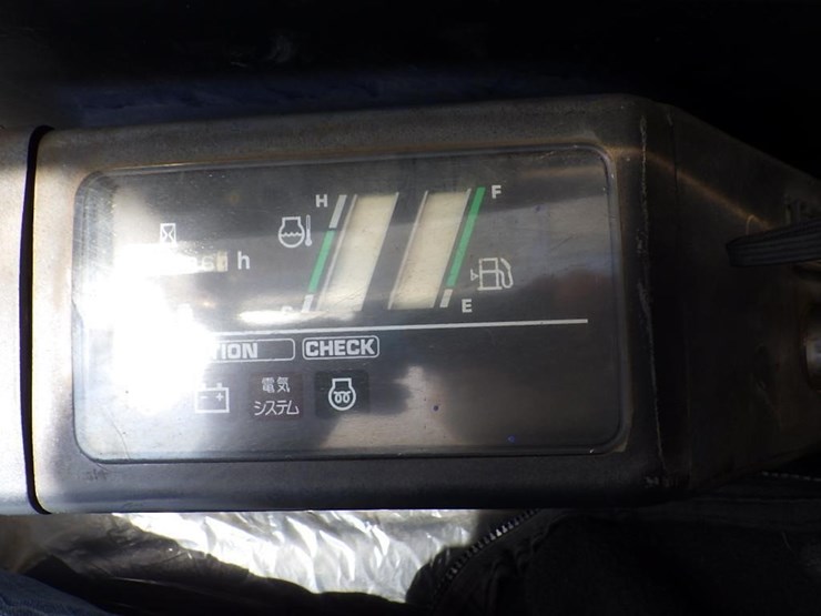 komatsu-pc28uu-2-image-36