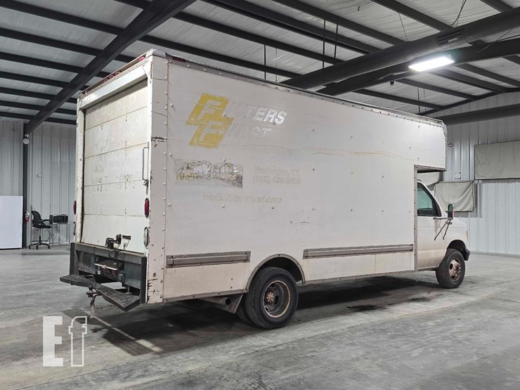 1994-ford-e350-image-3