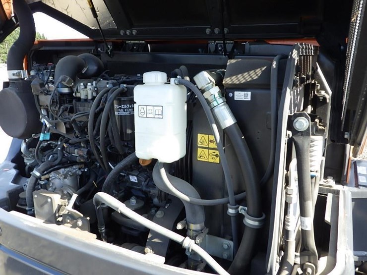 2023-develon-dx85r-3-hydraulic-excavator-image-8