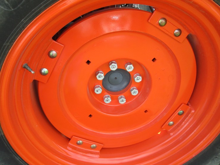 2022-kubota-m6s-111-image-8