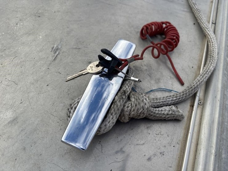 1999-unknown-trailer-image-22