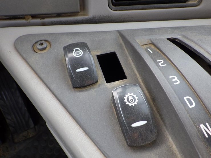 2018-volvo-a45g-image-47