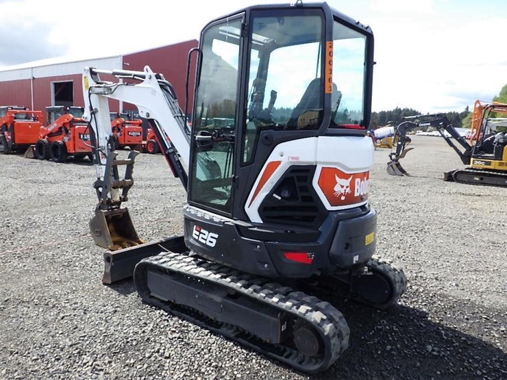 2020-bobcat-e26-image-5