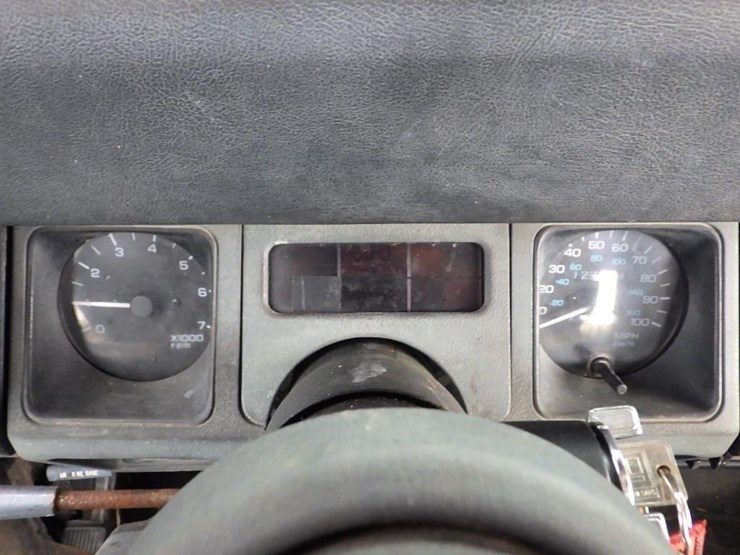 1992-jeep-wrangler-image-26