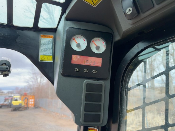 2012-caterpillar-299c-image-24